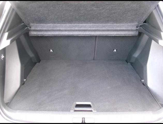 Peugeot 2008 image 5