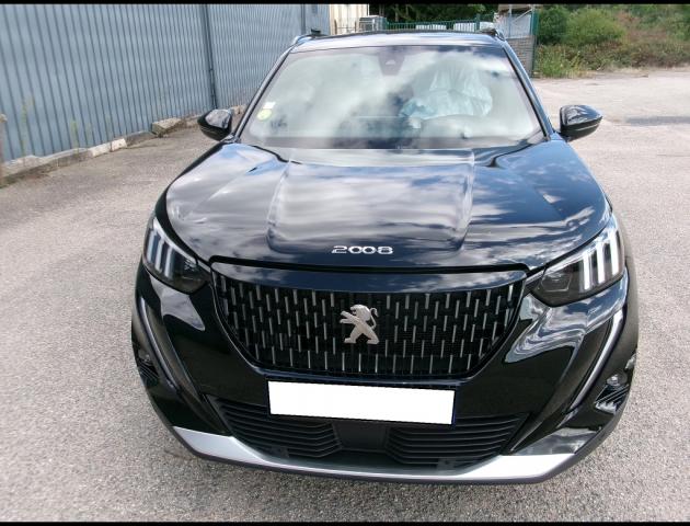 Peugeot 2008 image 8