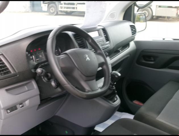 Peugeot Expert image 9