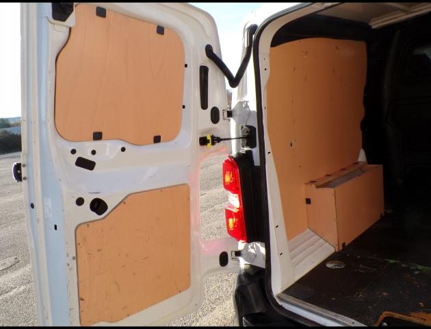 Peugeot Expert image 2