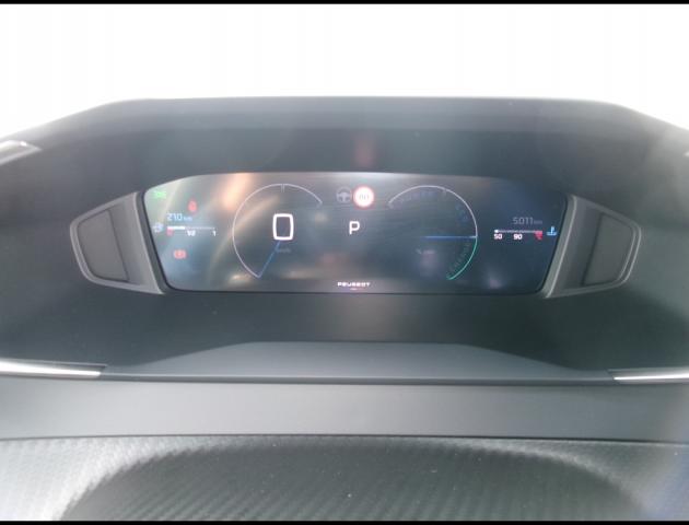 Peugeot 2008 image 6