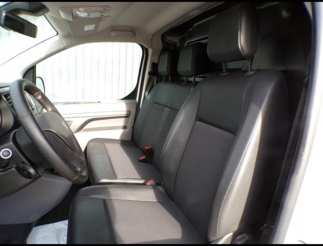 Peugeot Expert image 4