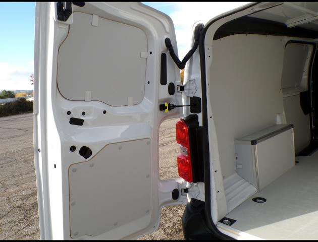 Citroen Jumpy image 1