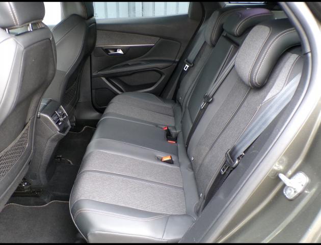 Peugeot 3008 image 6
