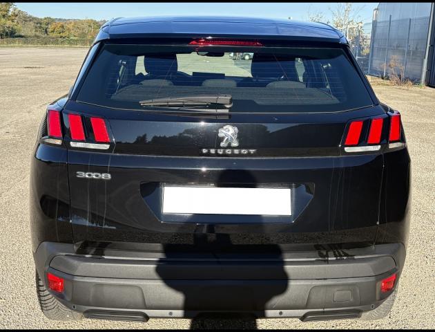 Peugeot 3008 image 1