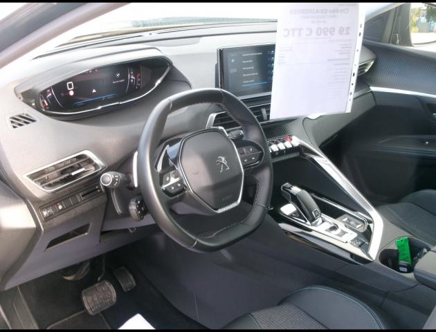 Peugeot 3008 image 2