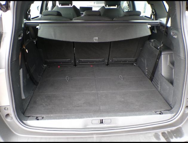 Peugeot 5008 image 9