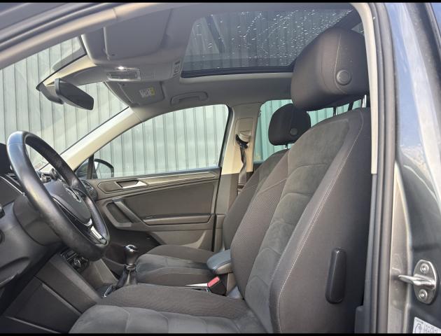 Volkswagen Tiguan image 8