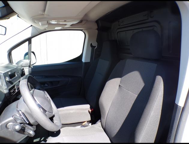 Peugeot Partner image 5