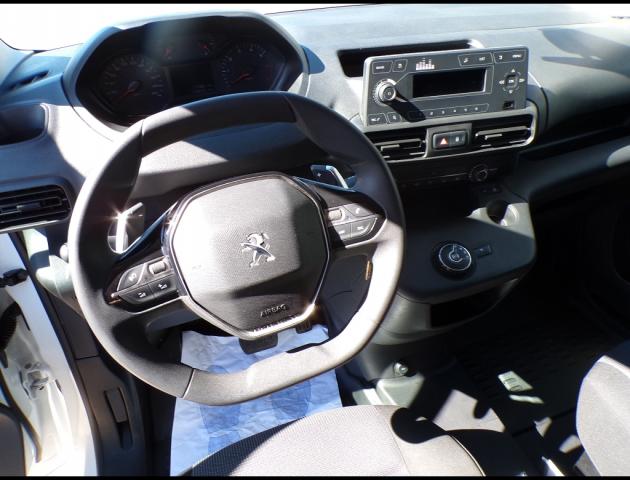 Peugeot Partner image 7