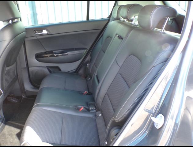 Kia Sportage image 4