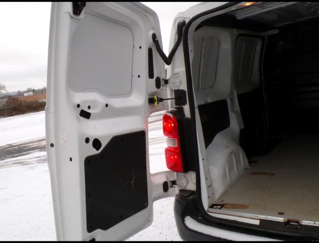 Citroen Jumpy image 3