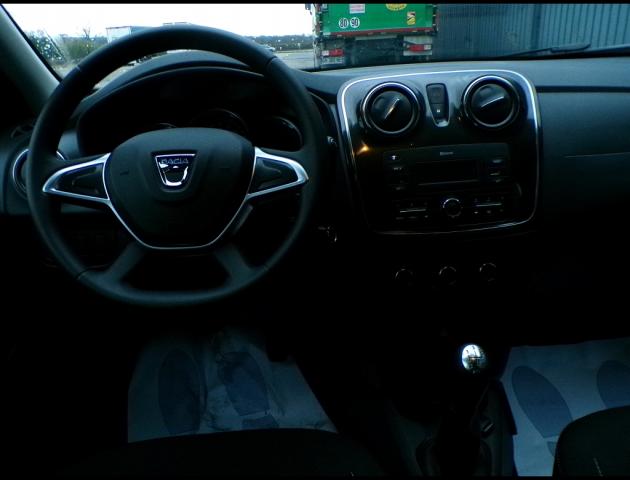 Dacia Sandero image 1