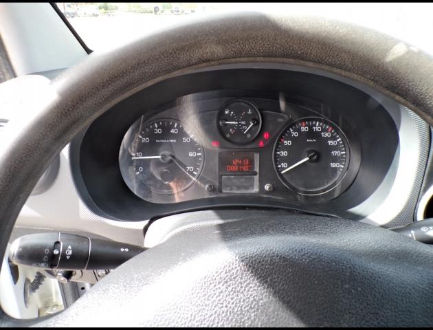 Peugeot Partner image 4