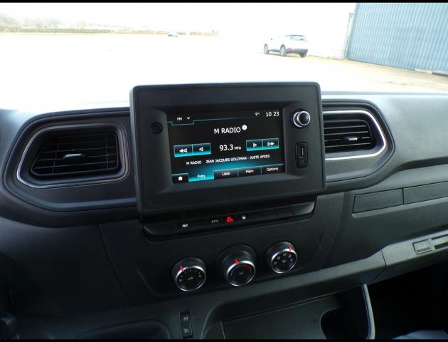 Renault Master image 3