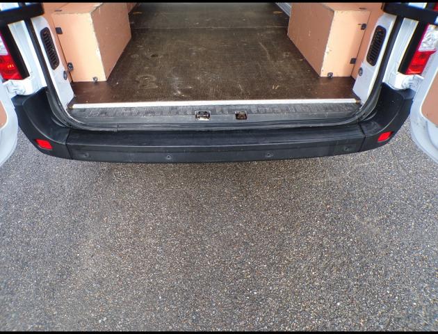 Renault Master image 9