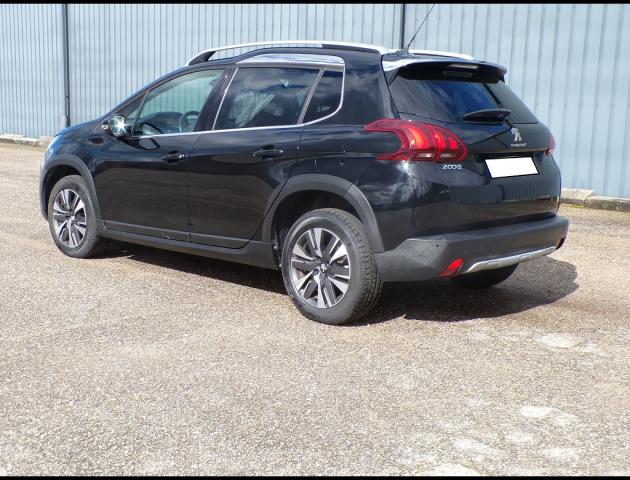 Peugeot 2008 image 4