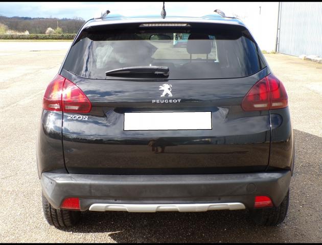 Peugeot 2008 image 1