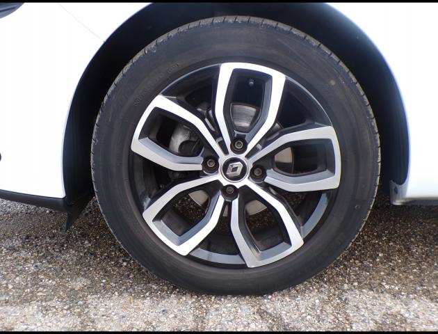 Renault Clio image 8