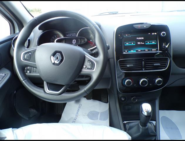 Renault Clio image 7