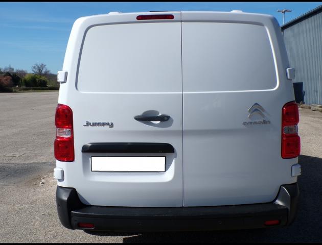Citroen Jumpy image 8