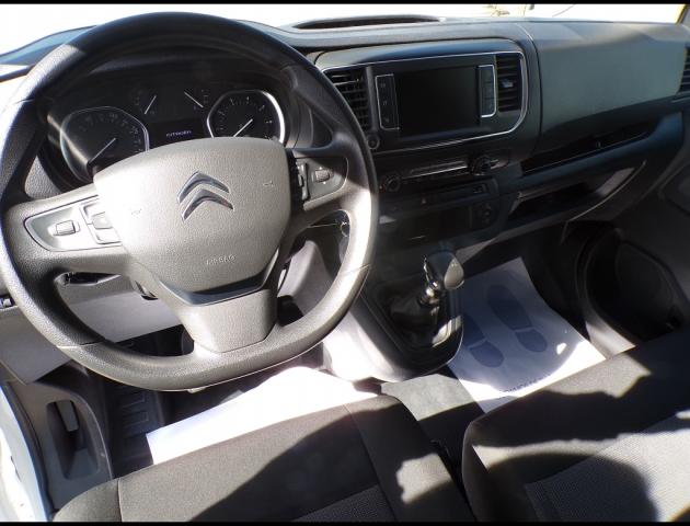 Citroen Jumpy image 5
