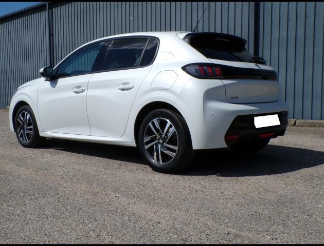 Peugeot 208 image 4