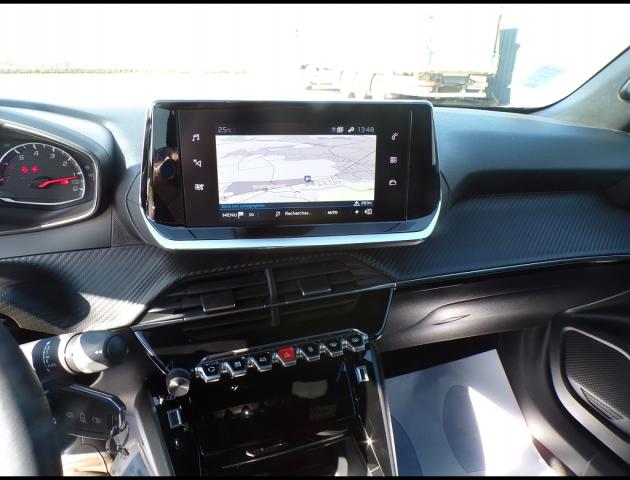 Peugeot 2008 image 5