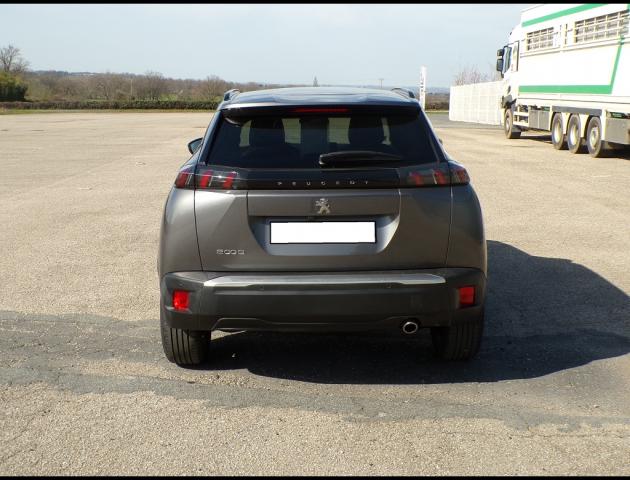Peugeot 2008 image 6