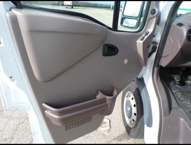 Renault Master image 6