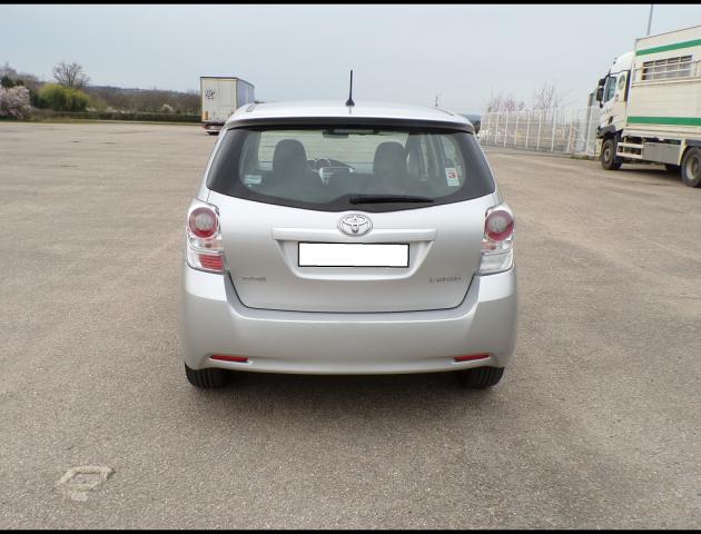 Toyota Verso image 3