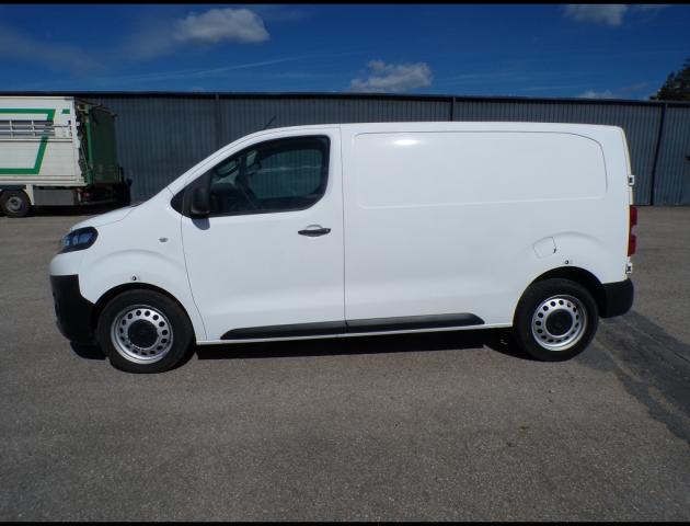 Citroen Jumpy image 2
