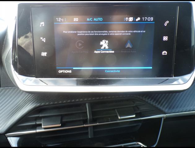 Peugeot 2008 image 8