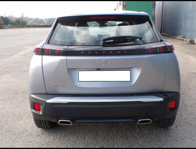 Peugeot 2008 image 2