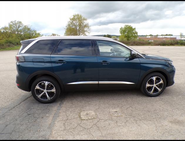 Peugeot 5008 image 5