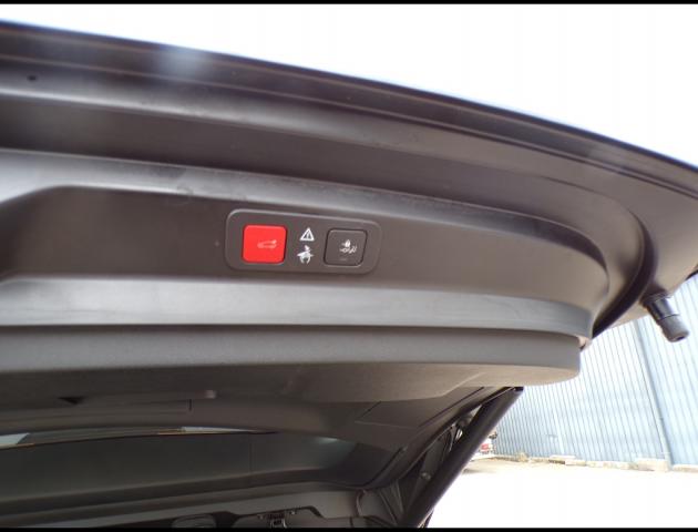 Peugeot 5008 image 9