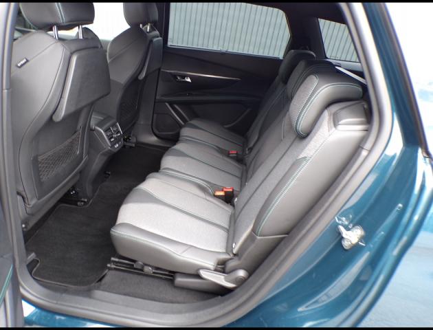 Peugeot 5008 image 3
