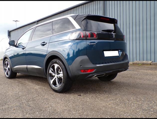 Peugeot 5008 image 2