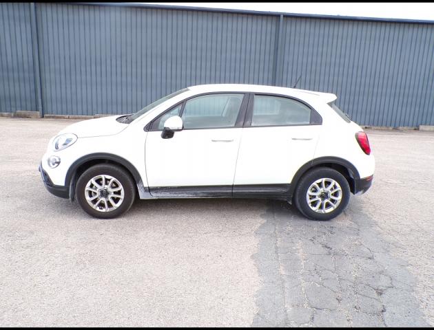 Fiat 500x image 2
