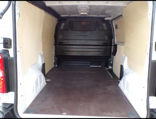 Citroen Jumpy image 7