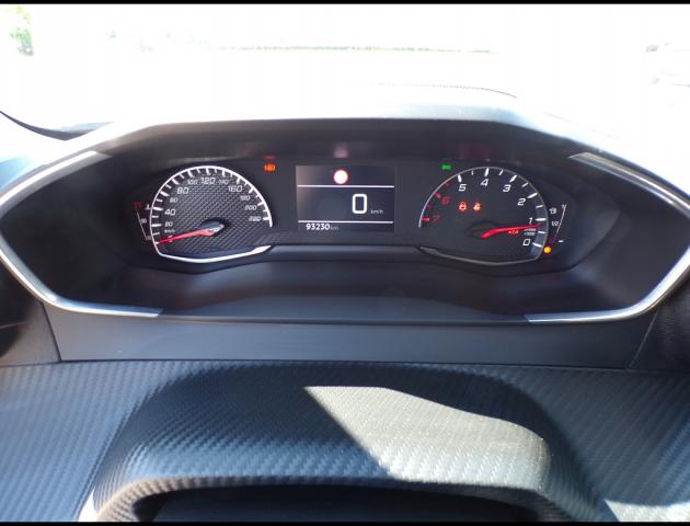 Peugeot 2008 image 1