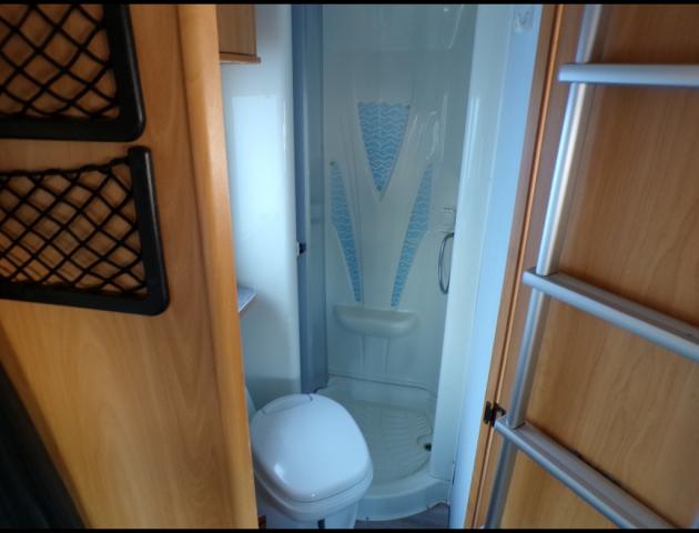 Ford Transit image 5