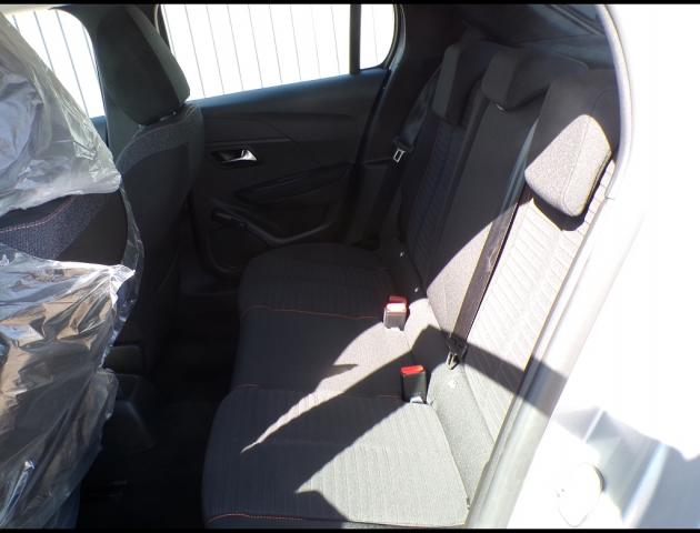 Peugeot 208 image 3