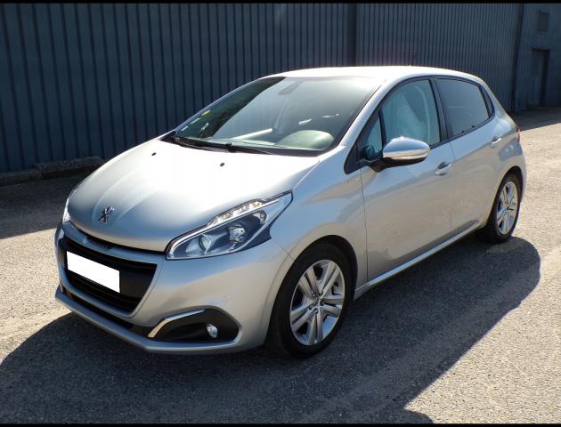 Peugeot 208 Bhdi 100 Style Bvm
