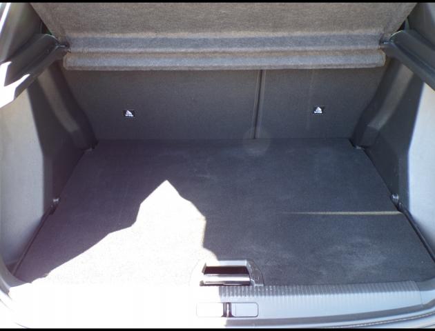 Peugeot 2008 image 9