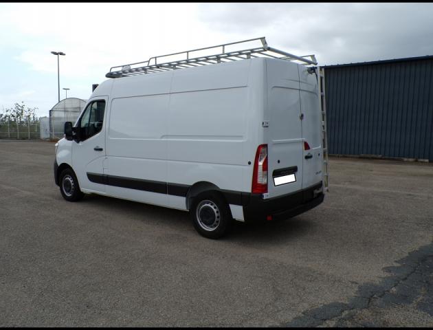 Renault Master image 2