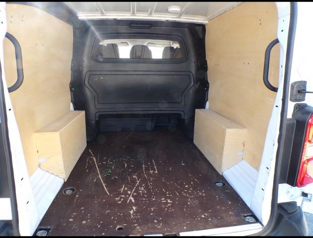 Citroen Jumpy image 3
