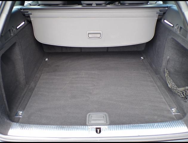 Audi A4 image 4