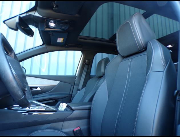 Peugeot 3008 image 6