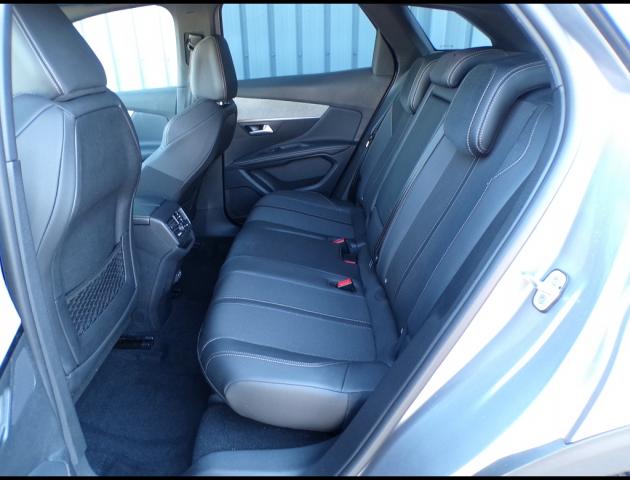 Peugeot 3008 image 7